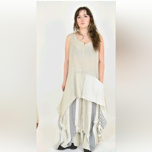 Luukaa beige & Ecru flax linen Asymmetric tunic Top Sz 10